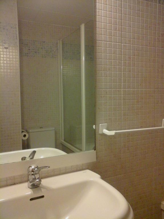 Apartament Fira L'Hospitalet de Llobregat Cameră foto